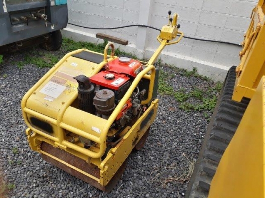 รถบดเดินตาม BOMAG BW61KS-2 # 233701มือสองญี่ปุ่น