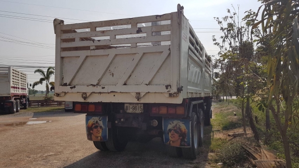 ขาย. HINO MEGA FM2P 320 แรงม้า ปี 46 กระบะดั้มสามมิตร เครื่องดี เกียร์ดี ช่วงล่างดี พร้อมแยกขายหัวแคชชี ราคาคุยกัน รถเดิมพร้อมใช้งาน เอกสารพร้อมโอน สนใจติดต่อเรา ดำสุโขทัย โทร. 089-7087998,081-7855503 หรือเยี่ยมชมเว็ปไซได้ที่. www.dum-sukhothai.com เรายิน