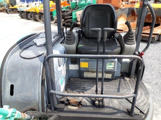 รถขุด 3 ตัน CAT 303CR มือสองญี่ปุ่น