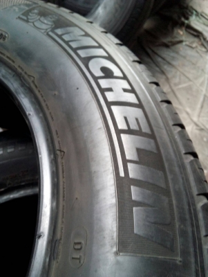 215/65R16 MICHELIN LATITUDE TOUR HP ชุด 4 เส้น โทร.081-427-3941