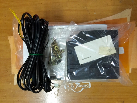 ขายตู้ CD PIONEER CDX - P1270 เป็นของใหม่เก่าเก็บ