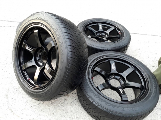 TE37ขอบ20 พร้อมยาง TE37ขอบ20 พร้อมยาง