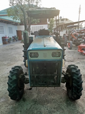 ขายแทรกเตอร์แชมป ์384 SLX 2 เพลา.ขนาด 38 แรง...พวงมาลัยเวอร์ พร้อมโรตารี่ปั่นดิน. ราคาแสนถูก 99000 บาท..
