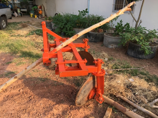 ขายผานยกร่องมันสภาพพร้อมใช้ใบเต็มใส่34-36-47-50 แรง