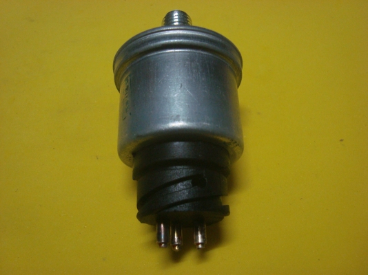 ขายสวิทช์ตูดเกียร์ รถ MAN หัวลาก รุ่น L82, L87 ขายสวิทช์ตูดเกียร์ รถ MAN หัวลาก รุ่น L82, L87