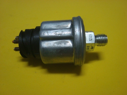 ขายสวิทช์ตูดเกียร์ รถ MAN หัวลาก รุ่น  L82, L87