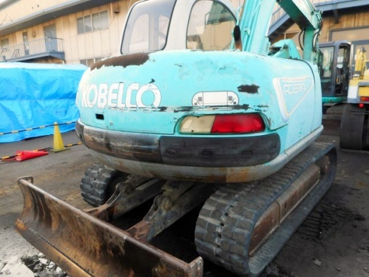 Kobelco SK60-2 มาร์คไฟว์ เก่าญี่ปุ่น มีไลน์หัวกระแทก มีใบมีดดัน สีเดิมๆ