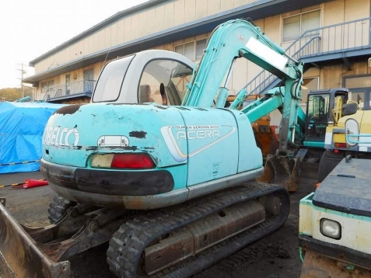 Kobelco SK60-2 มาร์คไฟว์ เก่าญี่ปุ่น มีไลน์หัวกระแทก มีใบมีดดัน สีเดิมๆ