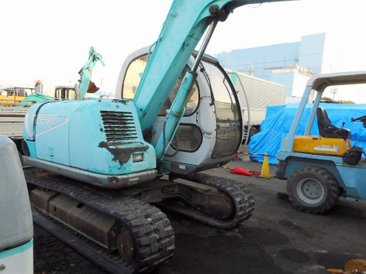 Kobelco SK60-2 มาร์คไฟว์ เก่าญี่ปุ่น มีไลน์หัวกระแทก มีใบมีดดัน สีเดิมๆ