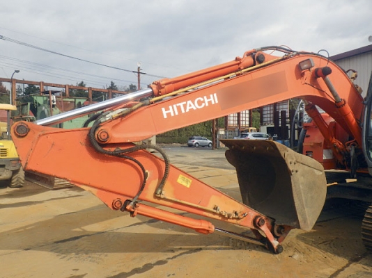 Hitachi EX135USR-5 เก่าญี่ปุ่น ใบแทรค 70ซม. ระบบดี นำเข้าเองจากญี่ปุ่นโดยตรง