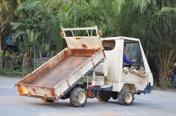 ขายรถkubota(ขับ4ล้อ)(ดั้มได้) บรรทุกสินค้าการเกษตร&amp;ก่อสร้าง สภาพสวยเดิมจากญี่ปุ่นยังไม่เคยใช้งานในไทย 55,000บาท!!