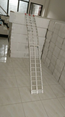 บันไดอลูมิเนียม ขึ้นรถมอไซค์