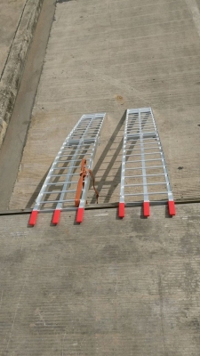 บันไดอลูมิเนียม ขึ้นรถมอไซค์