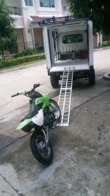 บันไดอลูมิเนียม ขึ้นรถมอไซค์