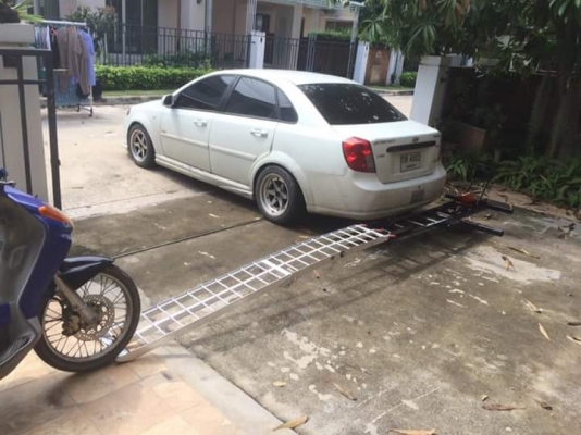 บันไดอลูมิเนียม ขึ้นรถมอไซค์