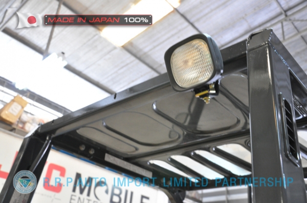 ขายรถโฟล์คลิฟท์มือสอง KOMATSU รุ่น  FD30T-17-324414 นำเข้าไม่เคยใช้งานในไทย