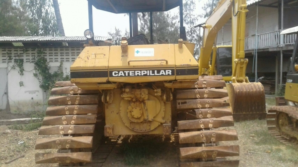 ต้องการขาย Dozer CAT D5G ต้องการขาย Dozer CAT D5G