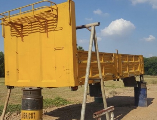 ขาย กระบะล่องสามมิตรไม่ดั้ม สภาพสวยพร้อมใช้งาน สนใจติดต่อเรา ดำสุโขทัย โทร 081-7855503 , 089-7087998 หรือเยี่ยมชมเว็ปไซได้ที่ www.dum-sukhothai.com เรายินดีให้บริการค่ะขาย กระบะล่องสามมิตรไม่ดั้ม สภาพสวยพร้อมใช้งาน สนใจติดต่อเรา ดำสุโขทัย โทร 081-7855503