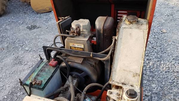 รถแบ็คโค