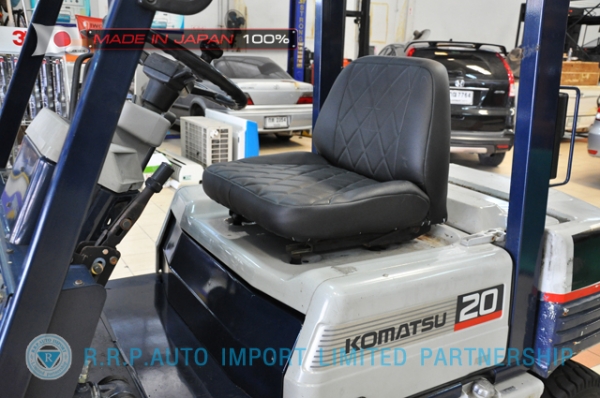 ขายรถโฟล์คลิฟท์มือสอง KOMATSU รุ่น FD20-4493974 นำเข้าไม่เคยใช้งานในไทย