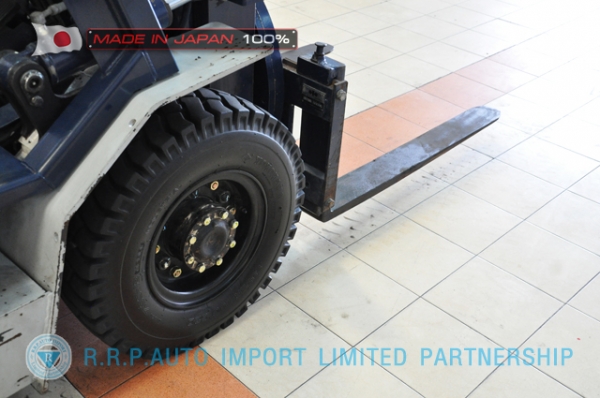 ขายรถโฟล์คลิฟท์มือสอง KOMATSU รุ่น FD20-4493974 นำเข้าไม่เคยใช้งานในไทย