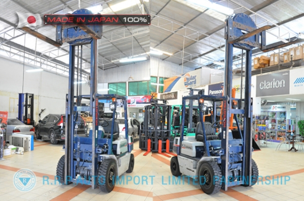 ขายรถโฟล์คลิฟท์มือสอง KOMATSU รุ่น FD20-4493974 นำเข้าไม่เคยใช้งานในไทย