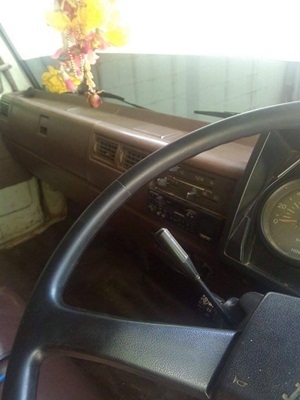 ฝาก-ขาย รถ 6 ล้อดั๊ม KM 777 / 117 แรง / ขอบคุณครับ ฝาก-ขาย รถ 6 ล้อดั๊ม KM 777 / 117 แรง / ขอบคุณครับ