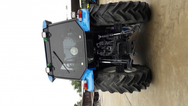 รถไถนิวฮอลแลนด์ติดแอร์ TS90 เกียร์ไฟฟ้า ราคาพิเศษ 770,000บาท รถไถนิวฮอลแลนด์ติดแอร์ TS90 เกียร์ไฟฟ้า ราคาพิเศษ 770,000บาท