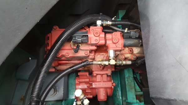 SK135YY02 เก่าญี่ปุ่นสวยจัด 4000 กว่าชั่วโมงสภาพมาแบบเต็มๆสวยๆนำเข้าเองโดยตรงจากญี่ปุ่นราคาไม่แพง