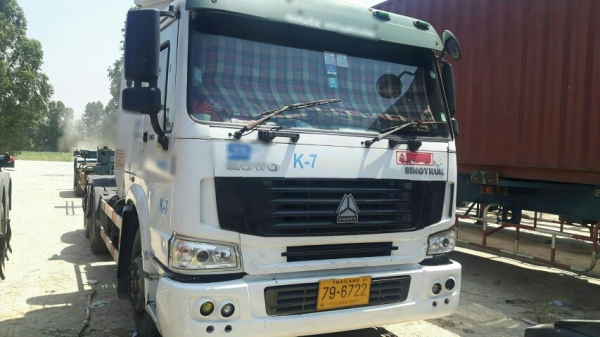 ขาย หัวลาก Sinotruck ปี 54 รถใช้ก๊าซ