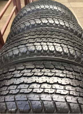 ยาง Bridgestone 255 65 17 ปี16 ดอกเต็ม เนื้อนิ่มๆ ใช้ยาว ราคาไม่แพง ยาง Bridgestone 255 65 17 ปี16 ดอกเต็ม เนื้อนิ่มๆ ใช้ยาว ราคาไม่แพง