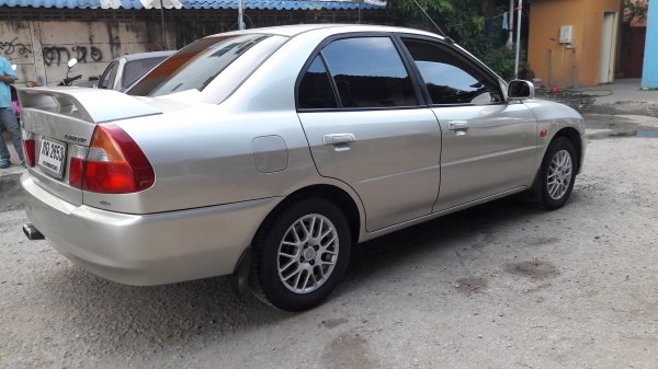 รถเก๋ง MITSUBISHI LANCER ท้ายBENZ ปี 1999 เครื่อง 1600 cc. ตัวTOP เบาะหนัง เกียร์ออโต้ ราคา 75,000 บ.รถอยู่ดอนเมือง รถเก๋ง MITSUBISHI LANCER ท้ายBENZ ปี 1999 เครื่อง 1600 cc. ตัวTOP เบาะหนัง เกียร์ออโต้ ราคา 75,000 บ.รถอยู่ดอนเมือง