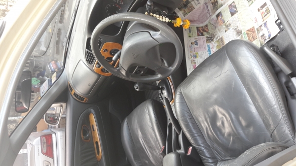 รถเก๋ง MITSUBISHI LANCER ท้ายBENZ ปี 1999 เครื่อง 1600 cc. ตัวTOP เบาะหนัง เกียร์ออโต้ ราคา 75,000 บ.รถอยู่ดอนเมือง รถเก๋ง MITSUBISHI LANCER ท้ายBENZ ปี 1999 เครื่อง 1600 cc. ตัวTOP เบาะหนัง เกียร์ออโต้ ราคา 75,000 บ.รถอยู่ดอนเมือง