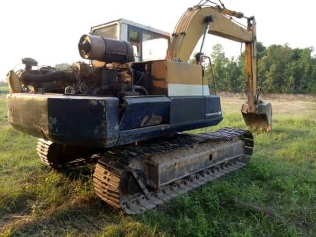 KOMATSU PC 100-3+ISUZU JCM เทนเลอร์ KOMATSU PC 100-3+ISUZU JCM เทนเลอร์