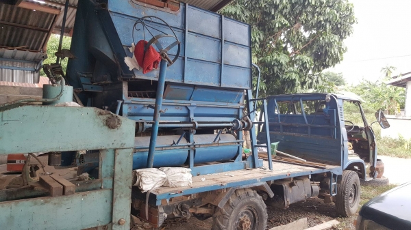 ขาย รถนวดข้าว เกษตรพัฒนา จัมโบ้สิงห์เปลือย 5 ฟุต เครื่อง ISUZU 85 แรงม้า รถพร้อมใช้งาน ราคาต่อรองได้