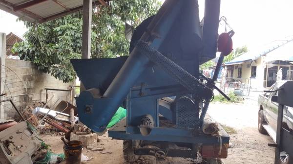 ขาย รถนวดข้าว เกษตรพัฒนา จัมโบ้สิงห์เปลือย 5 ฟุต เครื่อง ISUZU 85 แรงม้า รถพร้อมใช้งาน ราคาต่อรองได้