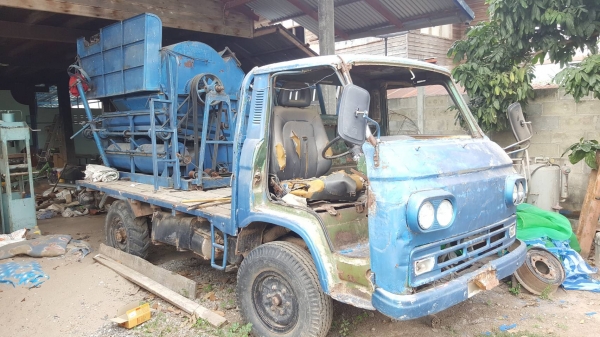 ขาย รถนวดข้าว เกษตรพัฒนา จัมโบ้สิงห์เปลือย 5 ฟุต เครื่อง ISUZU 85 แรงม้า รถพร้อมใช้งาน ราคาต่อรองได้