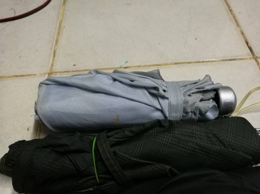 5 อัน 300 บ. ส่งฟรี083-2000058 LINE ID: line832923 ร่มพับพกพาง่าย ใช้กางแดดกันฝน ให้ 5 อันตามภาพ 5 อัน 300 บ. ส่งฟรี083-2000058 LINE ID: line832923 ร่มพับพกพาง่าย ใช้กางแดดกันฝน ให้ 5 อันตามภาพ