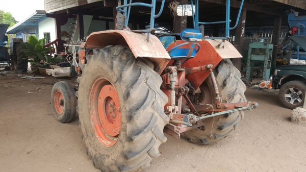 ขาย รถไถ INTER Model B450 เครื่องดี เกียร์ดี ปั้มดี ไม่มีอุปกรณ์ เอาไว้ติดคีบ หรือไถนาก็ได้ครับ เอกสารใบซื้อขาย ราคาคุยกันได้