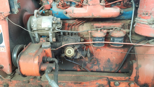 ขาย รถไถ INTER Model B450 เครื่องดี เกียร์ดี ปั้มดี ไม่มีอุปกรณ์ เอาไว้ติดคีบ หรือไถนาก็ได้ครับ เอกสารใบซื้อขาย ราคาคุยกันได้