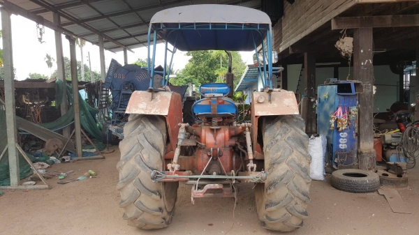 ขาย รถไถ INTER Model B450 เครื่องดี เกียร์ดี ปั้มดี ไม่มีอุปกรณ์ เอาไว้ติดคีบ หรือไถนาก็ได้ครับ เอกสารใบซื้อขาย ราคาคุยกันได้