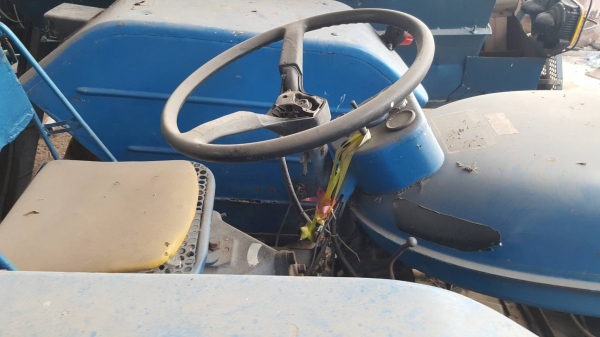 ขาย รถไถ INTER Model B450 เครื่องดี เกียร์ดี ปั้มดี ไม่มีอุปกรณ์ เอาไว้ติดคีบ หรือไถนาก็ได้ครับ เอกสารใบซื้อขาย ราคาคุยกันได้ ขาย รถไถ INTER Model B450 เครื่องดี เกียร์ดี ปั้มดี ไม่มีอุปกรณ์ เอาไว้ติดคีบ หรือไถนาก็ได้ครับ เอกสารใบซื้อขาย ราคาคุยกันได้