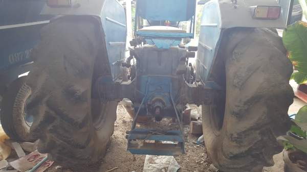 ขาย รถไถ INTER Model B450 เครื่องดี เกียร์ดี ปั้มดี ไม่มีอุปกรณ์ เอาไว้ติดคีบ หรือไถนาก็ได้ครับ เอกสารใบซื้อขาย ราคาคุยกันได้ ขาย รถไถ INTER Model B450 เครื่องดี เกียร์ดี ปั้มดี ไม่มีอุปกรณ์ เอาไว้ติดคีบ หรือไถนาก็ได้ครับ เอกสารใบซื้อขาย ราคาคุยกันได้