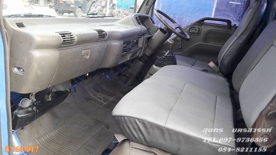 ขายด่วน รถบรรทุก 6 ล้อ ISUZU NPR 130 แรง ช่วงยาว 5 เมตร รถห้างท้ สภาพสวยพร้อมใช้ ราคาสุดคุ้ม