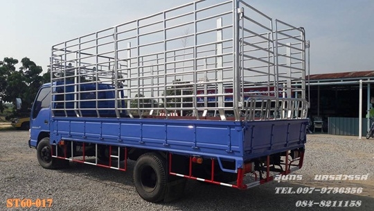 ขายด่วน รถบรรทุก 6 ล้อ ISUZU NPR 130 แรง ช่วงยาว 5 เมตร รถห้างท้ สภาพสวยพร้อมใช้ ราคาสุดคุ้ม
