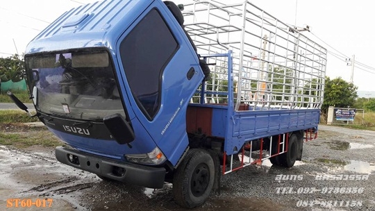 ขายด่วน รถบรรทุก 6 ล้อ ISUZU NPR 130 แรง ช่วงยาว 5 เมตร รถห้างท้ สภาพสวยพร้อมใช้ ราคาสุดคุ้ม