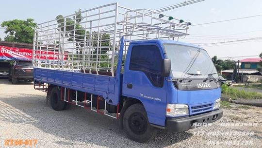 ขายด่วน รถบรรทุก 6 ล้อ ISUZU NPR 130 แรง ช่วงยาว 5 เมตร รถห้างท้ สภาพสวยพร้อมใช้ ราคาสุดคุ้ม