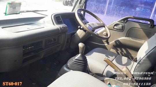 ขายด่วน รถบรรทุก 6 ล้อ ISUZU NPR 130 แรง ช่วงยาว 5 เมตร รถห้างท้ สภาพสวยพร้อมใช้ ราคาสุดคุ้ม