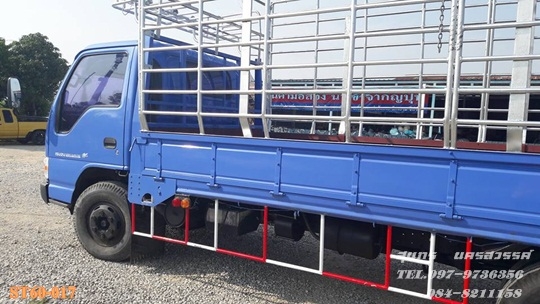 ขายด่วน รถบรรทุก 6 ล้อ ISUZU NPR 130 แรง ช่วงยาว 5 เมตร รถห้างท้ สภาพสวยพร้อมใช้ ราคาสุดคุ้ม