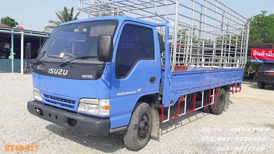 ขายด่วน รถบรรทุก 6 ล้อ ISUZU NPR 130 แรง ช่วงยาว 5 เมตร รถห้างท้ สภาพสวยพร้อมใช้ ราคาสุดคุ้ม